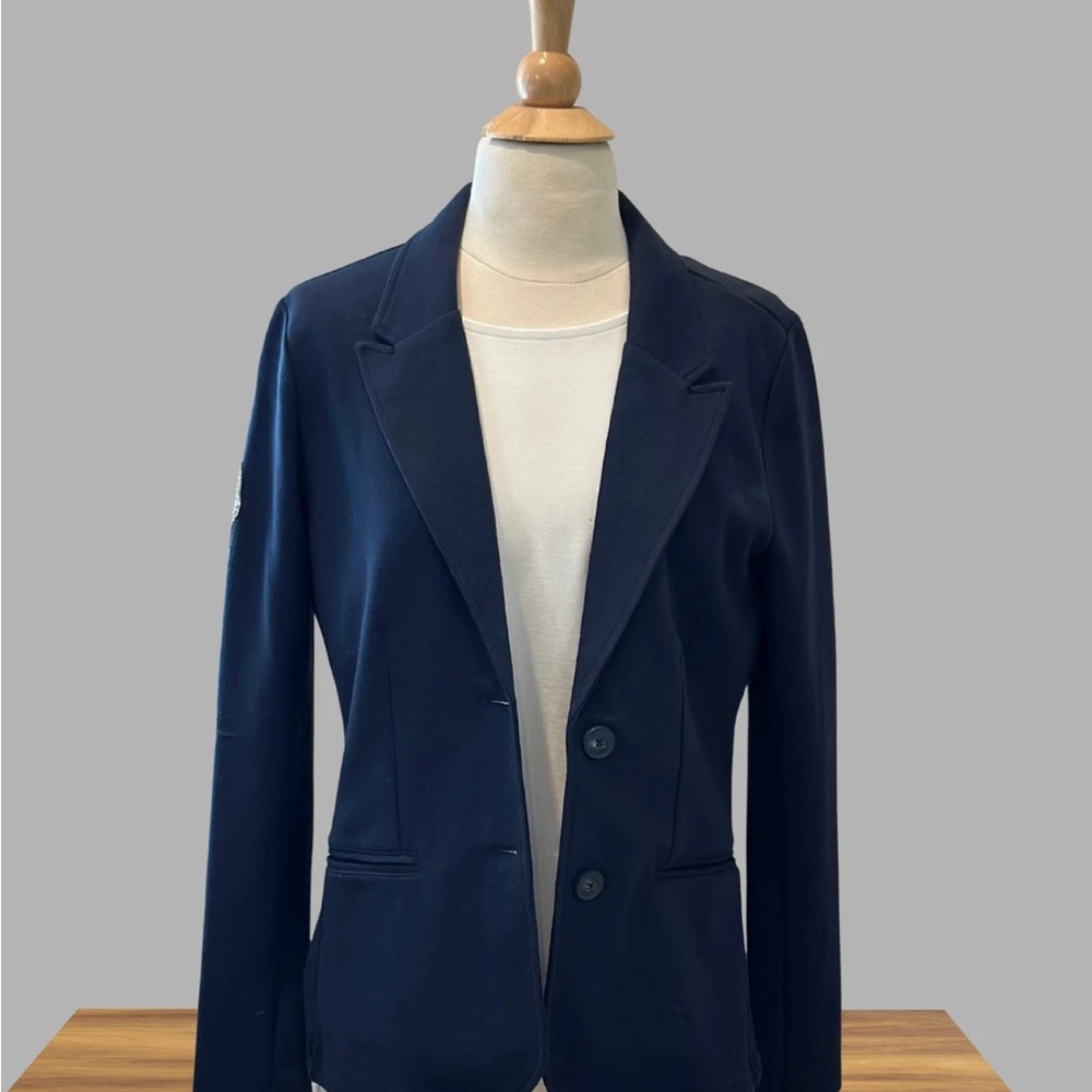 Navy Women’s Tailored Blazer